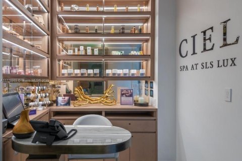 Condominio en venta en Miami, Florida, 1 dormitorio, 78.87 m2 № 1983248 - foto 21