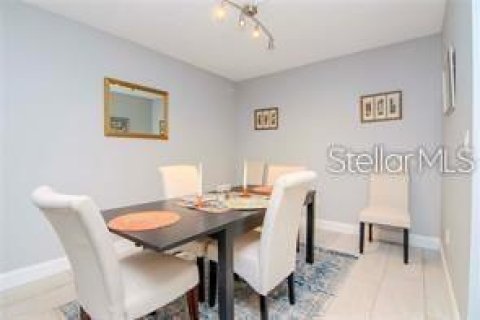 Copropriété à louer à Tampa, Floride: 1 chambre, 67.63 m2 № 2378234 - photo 4