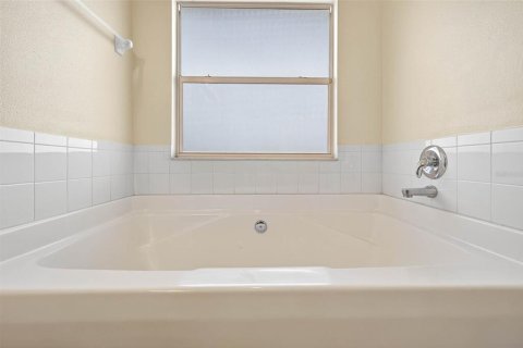 Townhouse in Largo, Florida 2 bedrooms, 118.08 sq.m. № 1817539 - photo 27