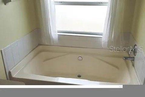 Townhouse in Largo, Florida 2 bedrooms, 118.08 sq.m. № 1817539 - photo 17