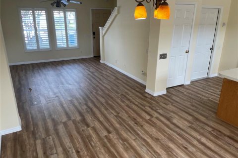 Townhouse in Largo, Florida 2 bedrooms, 118.08 sq.m. № 1817539 - photo 5