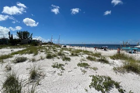 Condo in Bradenton Beach, Florida, 1 bedroom  № 1347271 - photo 30