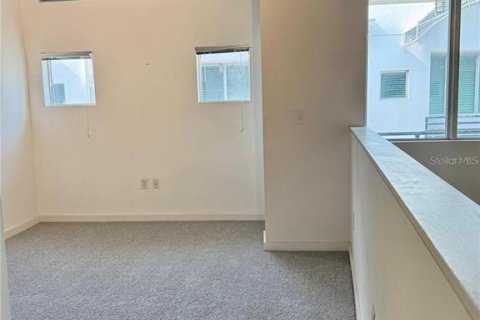 Condo in Tampa, Florida, 2 bedrooms № 2236777 - photo 14