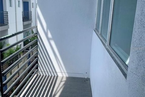 Condo in Tampa, Florida, 2 bedrooms № 2236777 - photo 21