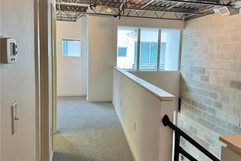 Condo in Tampa, Florida, 2 bedrooms № 2236777 - photo 15