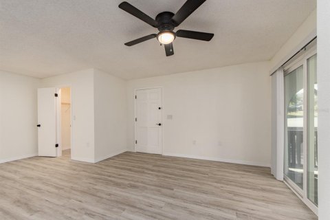 Condo in Clearwater, Florida, 1 bedroom № 2221726 - photo 7