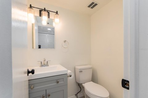 Condo in Clearwater, Florida, 1 bedroom № 2221726 - photo 18