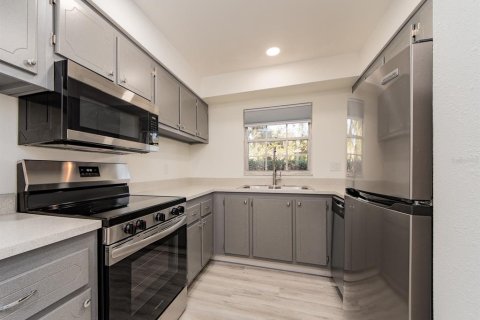Condo in Clearwater, Florida, 1 bedroom № 2221726 - photo 14
