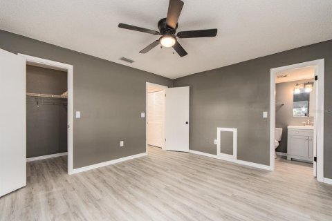 Condo in Clearwater, Florida, 1 bedroom № 2221726 - photo 22