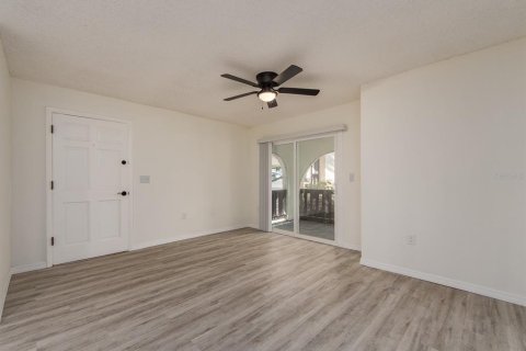Condo in Clearwater, Florida, 1 bedroom № 2221726 - photo 6