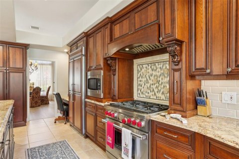 Casa en venta en Tampa, Florida, 6 dormitorios, 410.72 m2 № 1884903 - foto 14