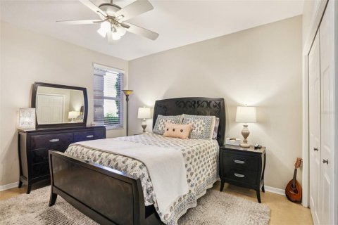 Casa en venta en Tampa, Florida, 6 dormitorios, 410.72 m2 № 1884903 - foto 27