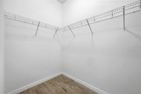 Villa ou maison à vendre à Kissimmee, Floride: 4 chambres, 213.77 m2 № 2147840 - photo 17