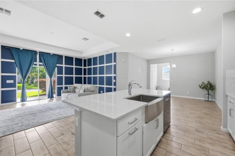 Villa ou maison à vendre à Kissimmee, Floride: 4 chambres, 213.77 m2 № 2147840 - photo 30