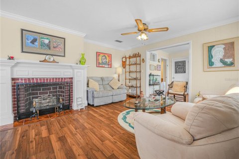 House in Polk City, Florida 6 bedrooms, 350.61 sq.m. № 2105089 - photo 8
