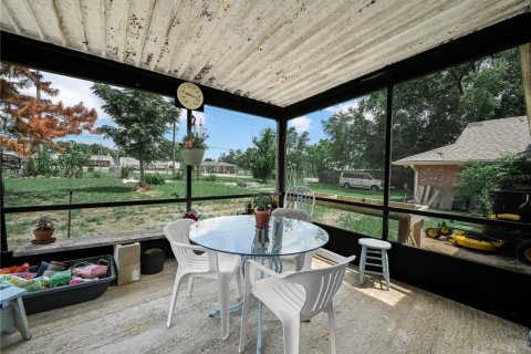 House in Polk City, Florida 6 bedrooms, 350.61 sq.m. № 2105089 - photo 16