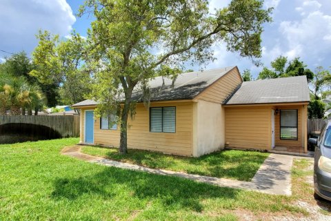 Casa en alquiler en Atlantic Beach, Florida, 3 dormitorios, 153.75 m2 № 801098 - foto 1