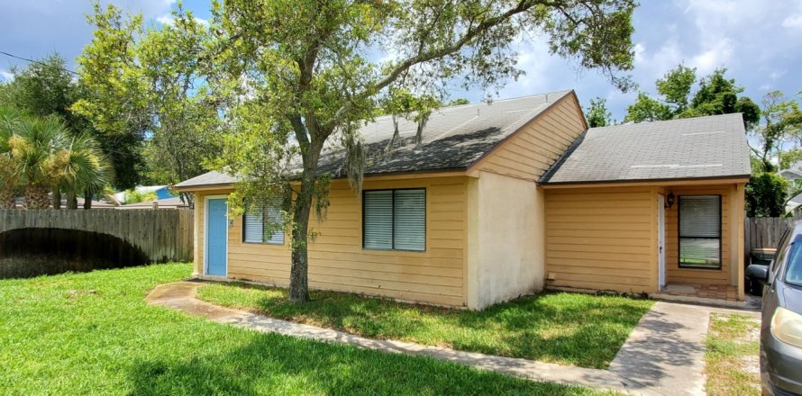 Casa en Atlantic Beach, Florida 3 dormitorios, 153.75 m2 № 801098