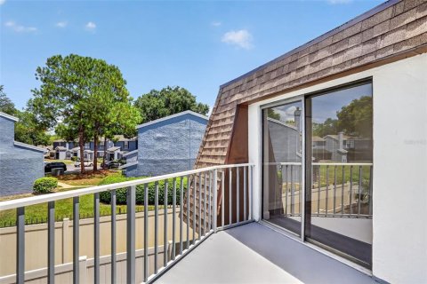 Townhouse in Orlando, Florida 2 bedrooms, 118.17 sq.m. № 2222816 - photo 16