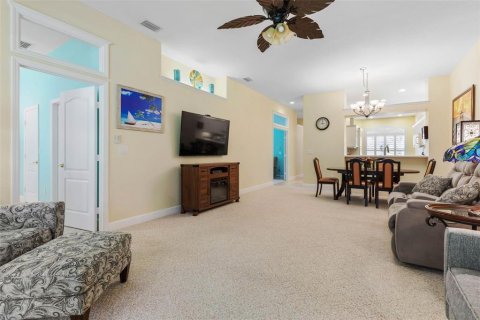 House in Ormond Beach, Florida 3 bedrooms, 156.45 sq.m. № 1876146 - photo 12