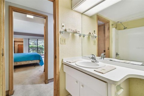 Condo in Palm Harbor, Florida, 1 bedroom  № 1546961 - photo 29