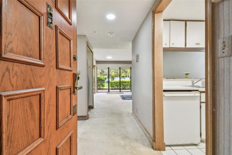 Condo in Palm Harbor, Florida, 1 bedroom  № 1546961 - photo 3