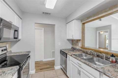 Condominio en venta en Daytona Beach, Florida, 2 dormitorios, 101.54 m2 № 2143361 - foto 14
