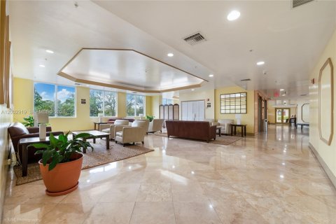 Copropriété à louer à Miami, Floride: 1 chambre, 57.88 m2 № 2066526 - photo 2