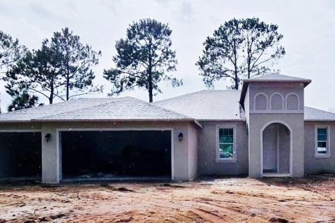 House in Palm Coast, Florida 3 bedrooms, 162.95 sq.m. № 1807548 - photo 1