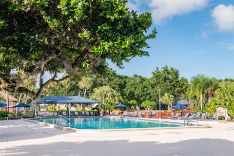 Condo in Boynton Beach, Florida, 2 bedrooms  № 2053076 - photo 22