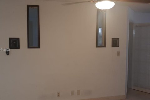 Condo in Davie, Florida, 1 bedroom  № 1833815 - photo 9