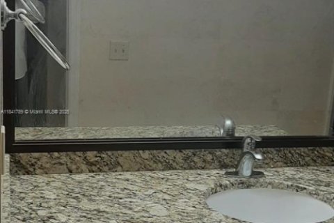 Condo in Davie, Florida, 1 bedroom  № 1833815 - photo 7