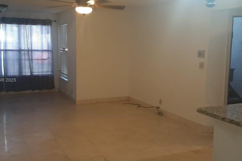 Condo in Davie, Florida, 1 bedroom  № 1833815 - photo 3