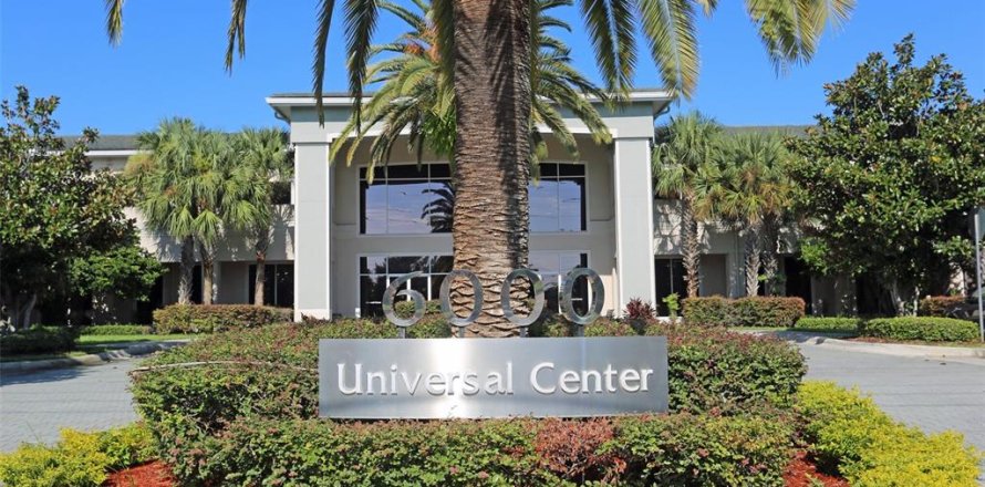 Propiedad comercial en Orlando, Florida 129.32 m2 № 1649463