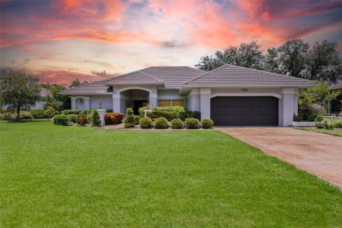 House in Fort Myers, Florida 3 bedrooms, 207.64 sq.m. № 1808655 - photo 1