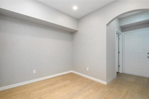 Condo in Altamonte Springs, Florida, 3 bedrooms  № 1815641 - photo 6