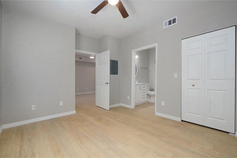 Condo in Altamonte Springs, Florida, 3 bedrooms  № 1815641 - photo 11