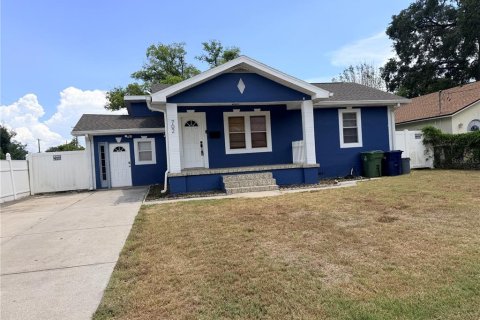 Villa ou maison à Tampa, Floride 3 chambres, 133.97 m2 № 2151247