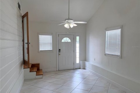 Villa ou maison à louer à Tampa, Floride: 3 chambres, 133.97 m2 № 2151247 - photo 17