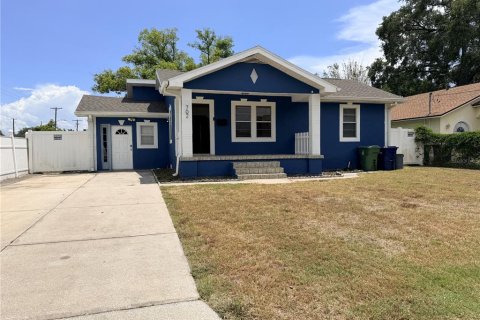 Villa ou maison à louer à Tampa, Floride: 3 chambres, 133.97 m2 № 2151247 - photo 2