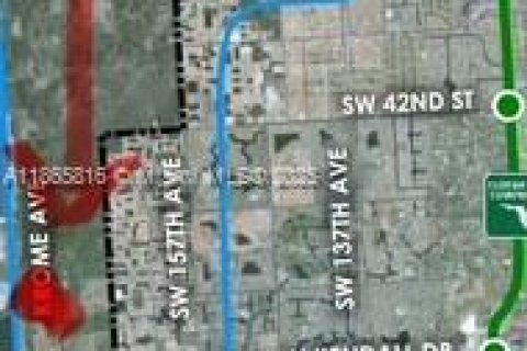 Commercial property in Miami, Florida № 1979247 - photo 6