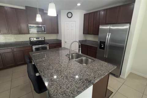 Casa en venta en Kissimmee, Florida, 4 dormitorios, 174.93 m2 № 1835539 - foto 10