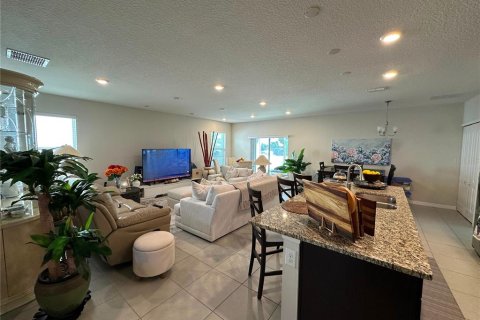 Villa ou maison à louer à Groveland, Floride: 3 chambres, 150.13 m2 № 2426886 - photo 3