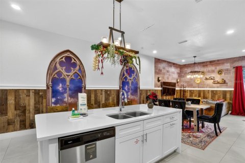 Adosado en venta en Kissimmee, Florida, 4 dormitorios, 169.36 m2 № 1901927 - foto 7