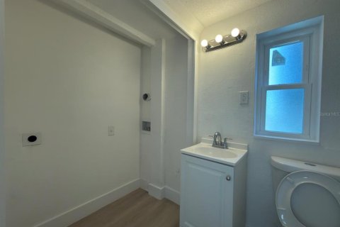Снять в аренду квартиру в Тампа, Флорида 5 комнат, 28.24м2, № 2151510 - фото 13