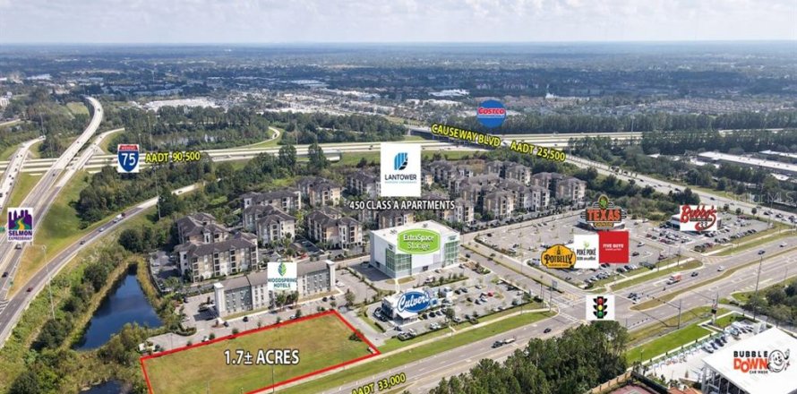 Land in Brandon, Florida № 2127358