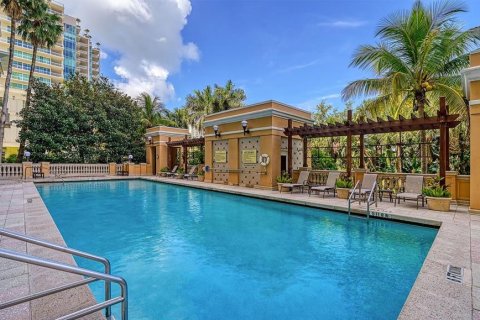 Condo in Sarasota, Florida, 1 bedroom  № 2202688 - photo 22