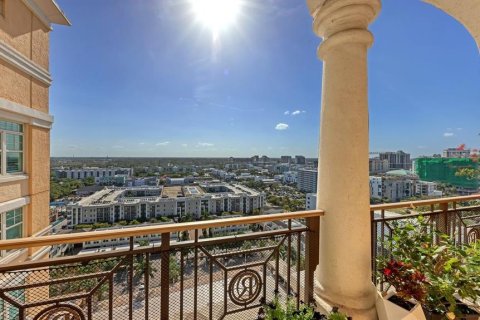 Condo in Sarasota, Florida, 1 bedroom  № 2202688 - photo 21