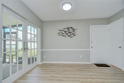 House in Tampa, Florida 4 bedrooms, 157.93 sq.m. № 1870424 - photo 14