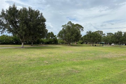 Land in Winter Haven, Florida № 2103352